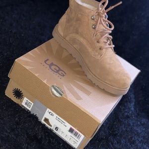 Women’s UGG Bethany Ankle Boot